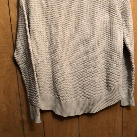 Sweater - Picture 7 of 8